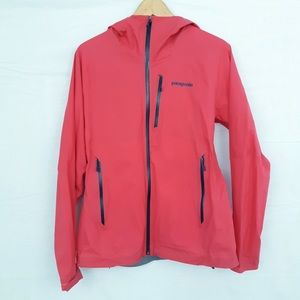 Patagonia Women’s Stretch Rainshadow Jacket